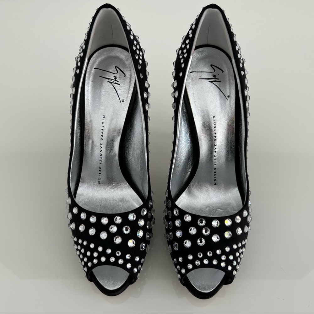 GIUSEPPE ZANOTTI BLACK SATIN CRYSTAL PEEP TOE PLATFORM PUMPS SIZE IT 38 / US 8
